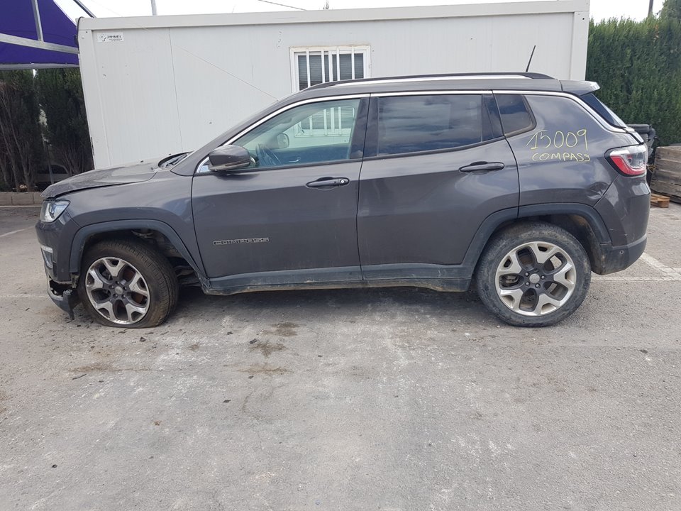 JEEP Compass 2 generation (2017-2023) Jobb hátsó ajtó ablakvezérlő gombja SINREF 21118331