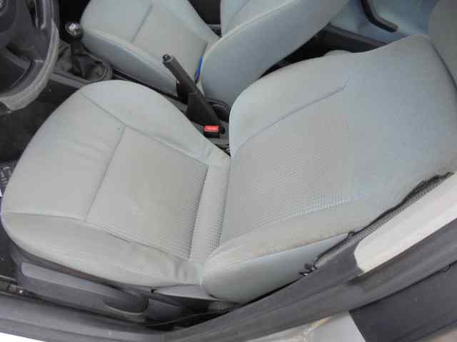 SEAT Cordoba 2 generation (1999-2009) Фара передняя правая 6Q1941008AT,PATASROTAS 18496219