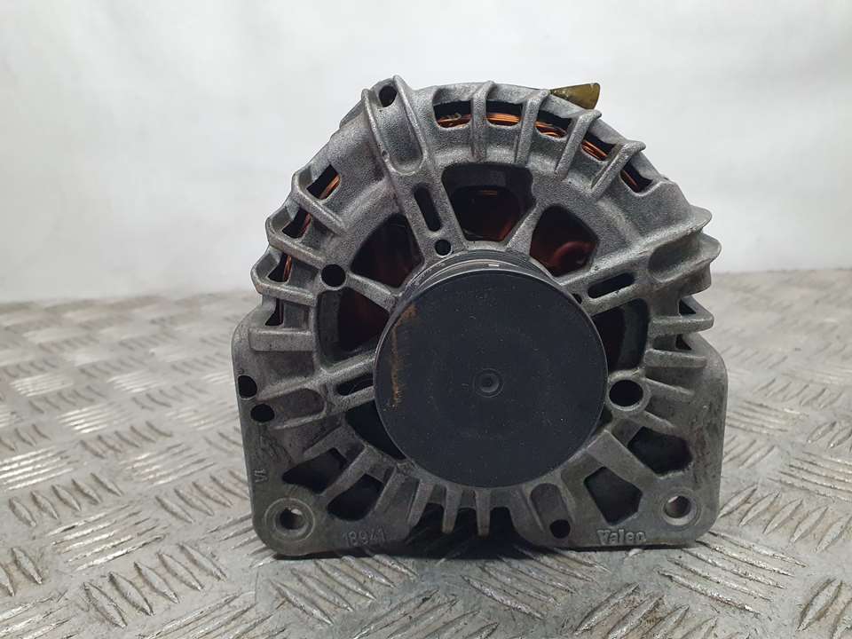 FORD Trafic 2 generation (2001-2015) Alternator 7711368437, TG15C058 24254996