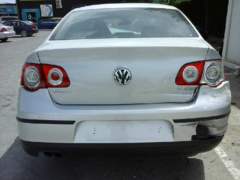 VOLKSWAGEN Passat B6 (2005-2010) Кнопка стеклоподъемника передней правой двери 23625359