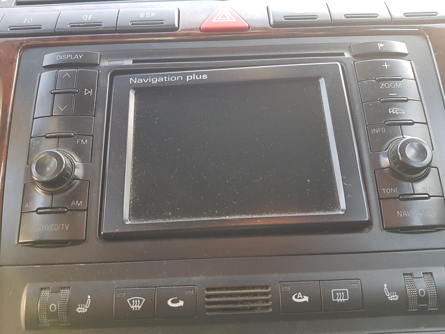 AUDI A8 D2/4D (1994-2002) Music Player With GPS 23655707