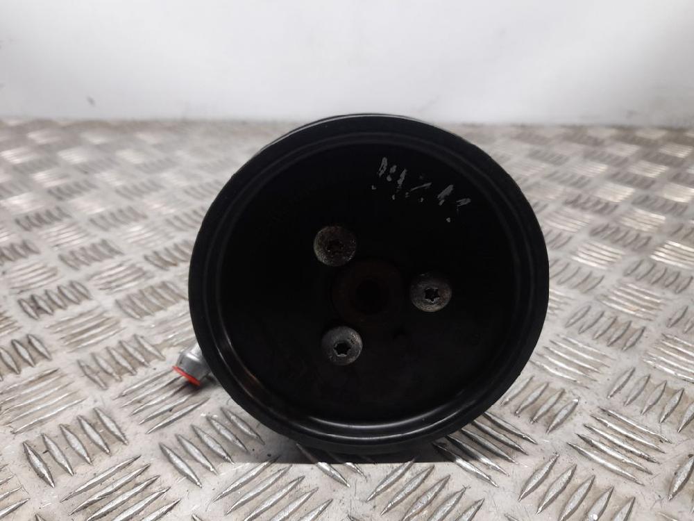 CHEVROLET 3 Series E90/E91/E92/E93 (2004-2013) Ohjaustehostimen pumppu 7692974546 23630005