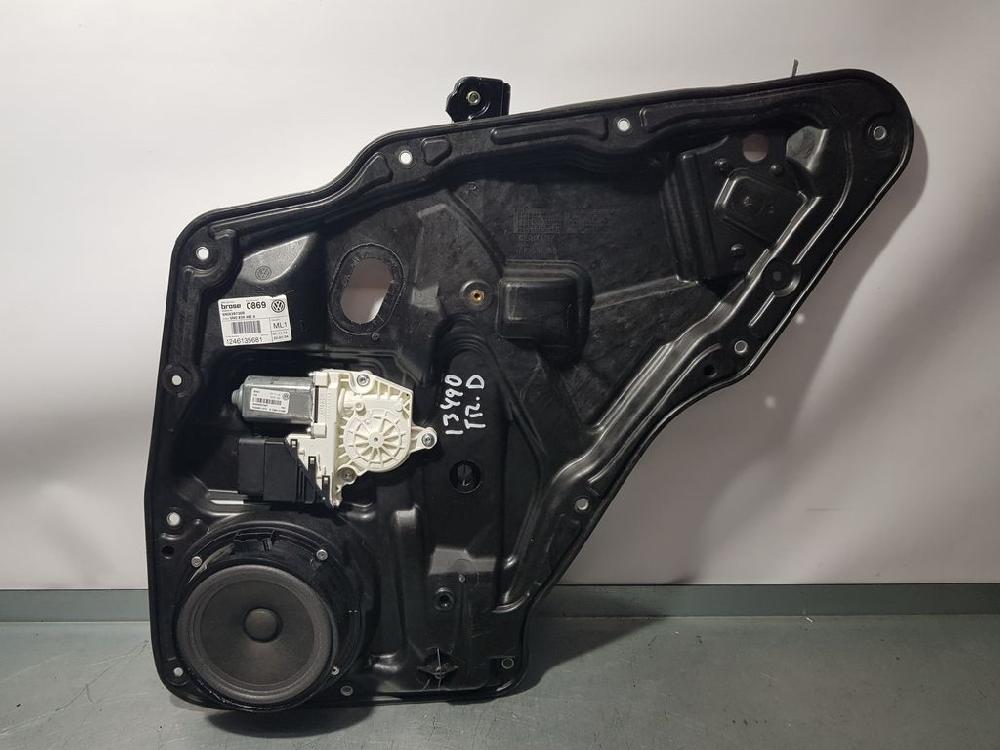 VOLKSWAGEN Tiguan 1 generation (2007-2017) Bageste højre dør vinduesregulator 5N0839462A,910219140 23626146