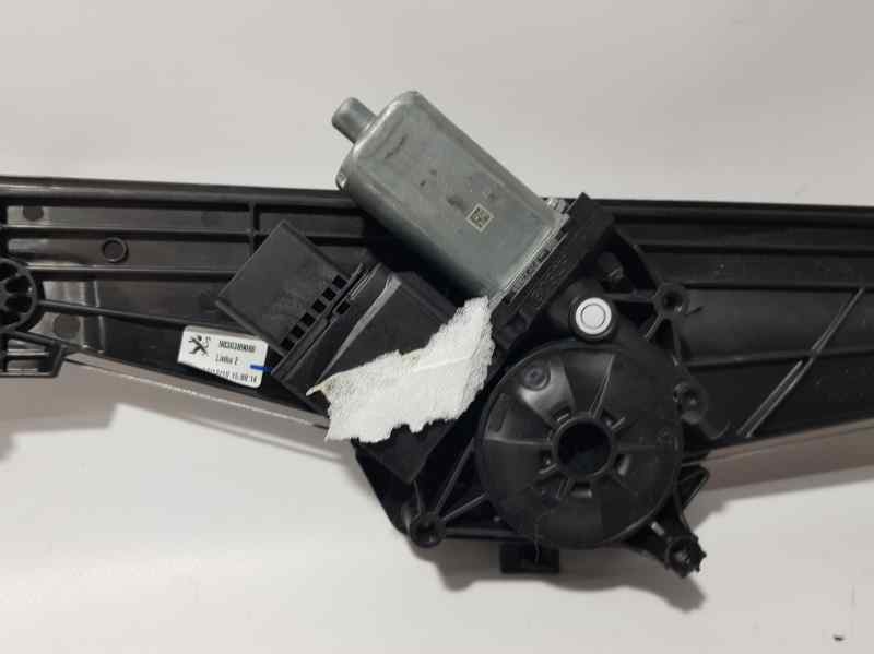 Alzacristalli posteriore sinistro YH01 9830389080 de Peugeot 3008 suv (mc_, mr_, mj_, m4_) 2016-0 131 CV con 4274 km - pieza usada