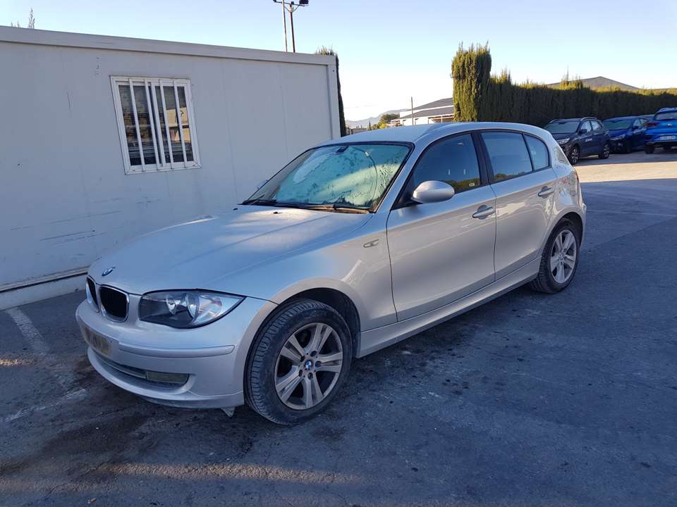 BMW 1 Series E81/E82/E87/E88 (2004-2013) Välijäähdyttimen jäähdytin 752491608,3093796 22586992