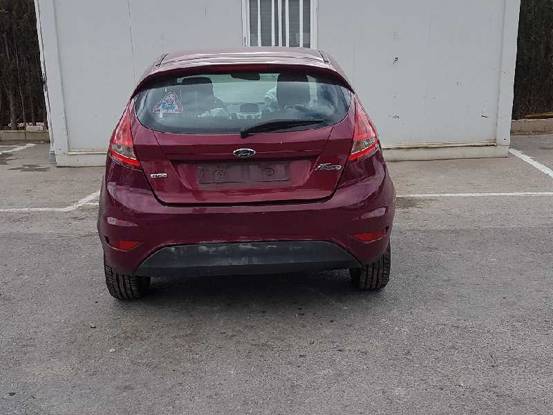 HYUNDAI Fiesta 5 generation (2001-2010) Priekinis kairys pusašis 8V513B437AAA 21336984