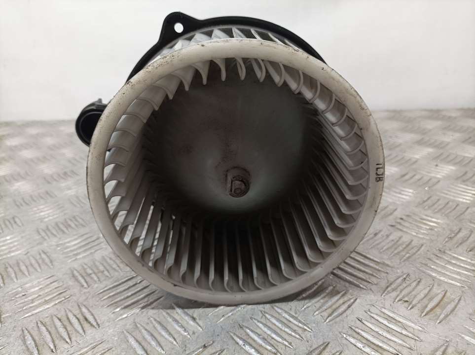 HYUNDAI i30 GD (2 generation) (2012-2017) Motor încălzitor interior 131211160304, F00S3B2474 25112785