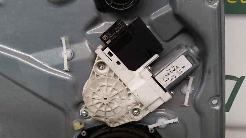 SEAT Cordoba 2 generation (1999-2009) Front Left Door Window Regulator 6L3837461 18504470