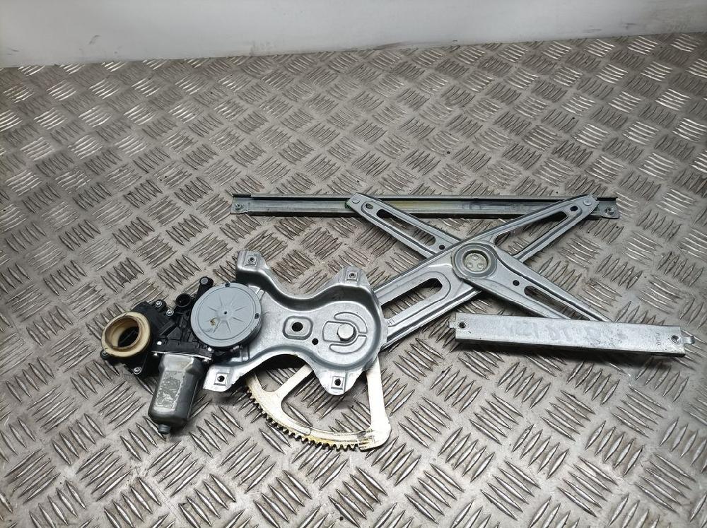 TOYOTA Yaris 2 generation (2005-2012) Priekšējo kreiso durvju logu pacēlājs 857020F010, 2621002730 23660128