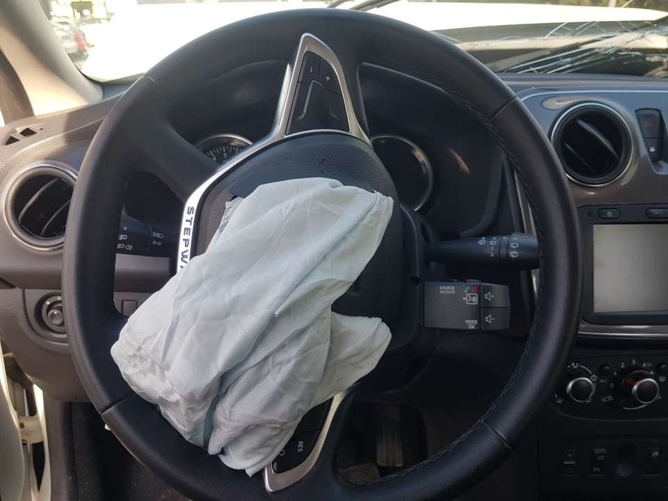 DACIA Sandero 2 generation (2013-2020) Steering Wheel TOCADO 24311657