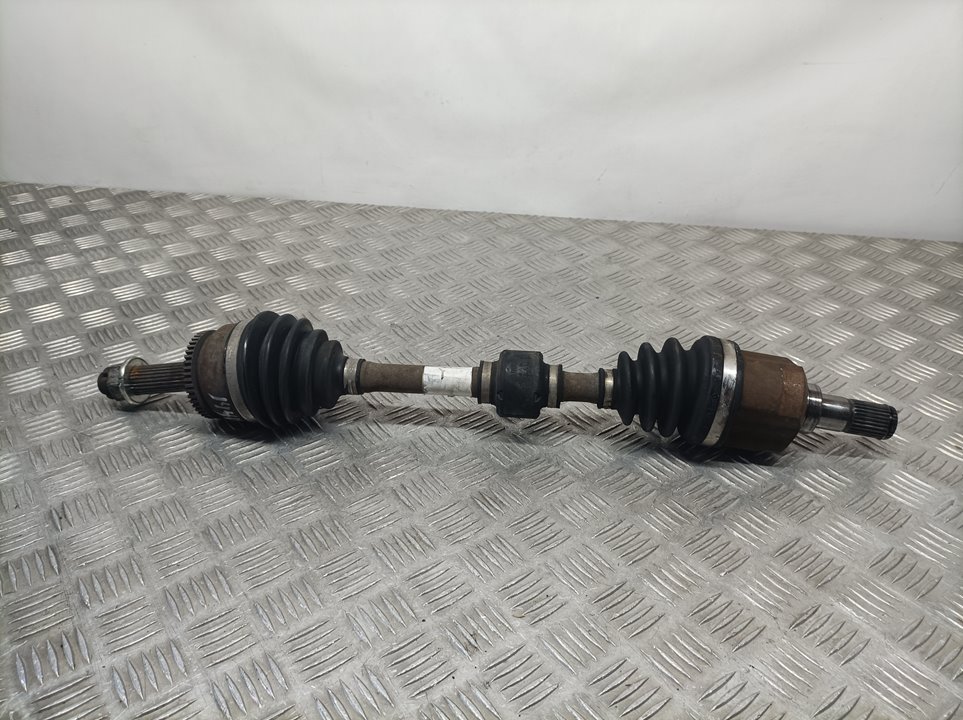 MERCEDES-BENZ i20 IB (2 generation) (2014-2020) Front Left Driveshaft SINREFERENCIA 24067340