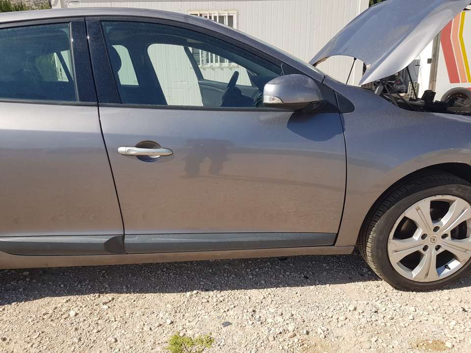 RENAULT Megane 3 generation (2008-2020) Jobb első ajtó 801003028R 26567822