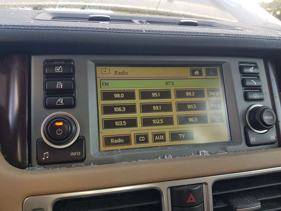 LAND ROVER Range Rover 3 generation (2002-2012) Mūzikas atskaņotājs ar Navigāciju / GPS 25413619