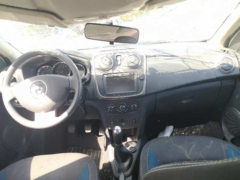 DACIA Logan 2 generation (2013-2020) Воздухомер воздушного фильтра 8200702517,5WK97021 18697619