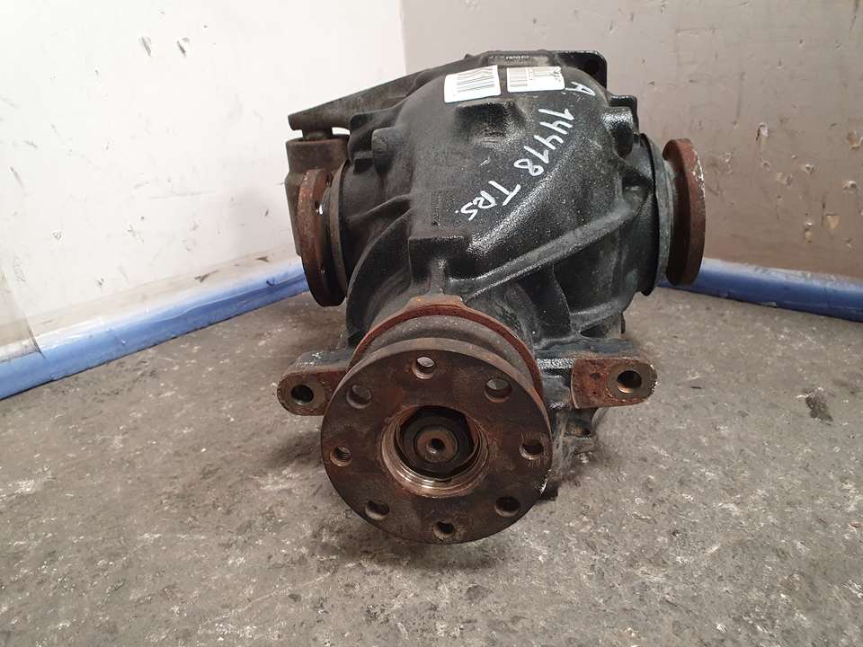 VAUXHALL 3 Series E46 (1997-2006) Bakre differential 1428796 23631432