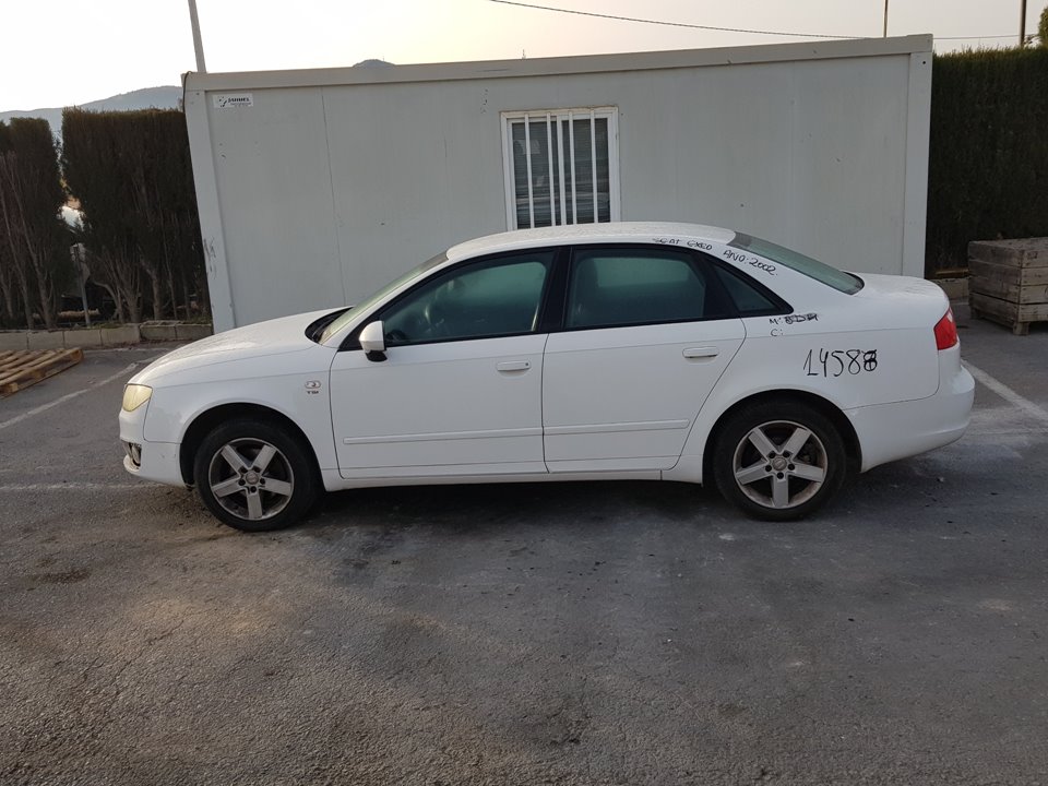 SEAT Exeo 1 generation (2009-2012) Регулятор вікна лівої передньої двері 8E0837461C 23634161