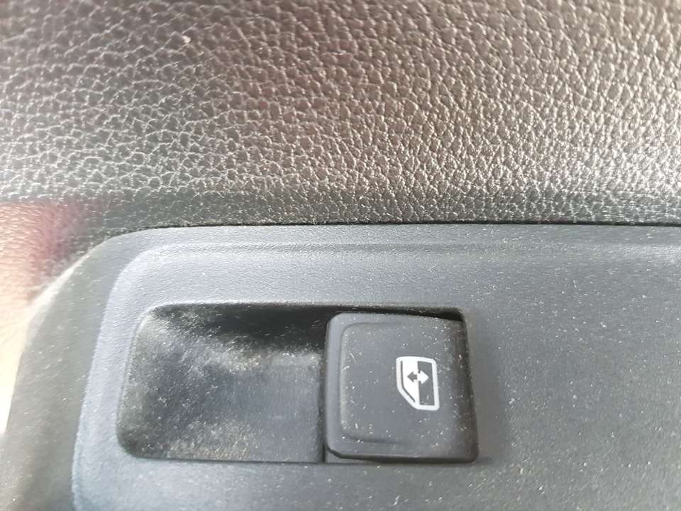 SKODA Fabia 6Y (1999-2007) Rear Right Door Window Control Switch 5J0959855 26525911