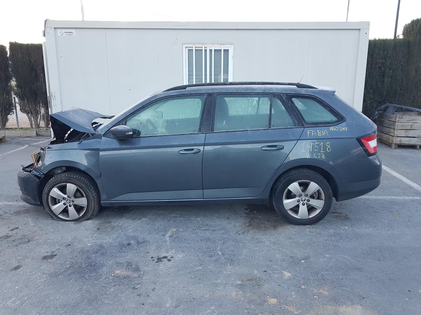 SKODA Fabia 3 generation (2014-2021) Încuietoare ușă dreapta față B6A5TB837016A, 45340180, 7PINES 24070518