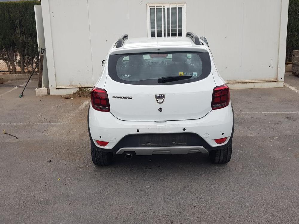 DACIA Sandero 2 generation (2013-2020) Aizmugurējo labo durvju loga pacelšanas slēdzis SINREF 24057360