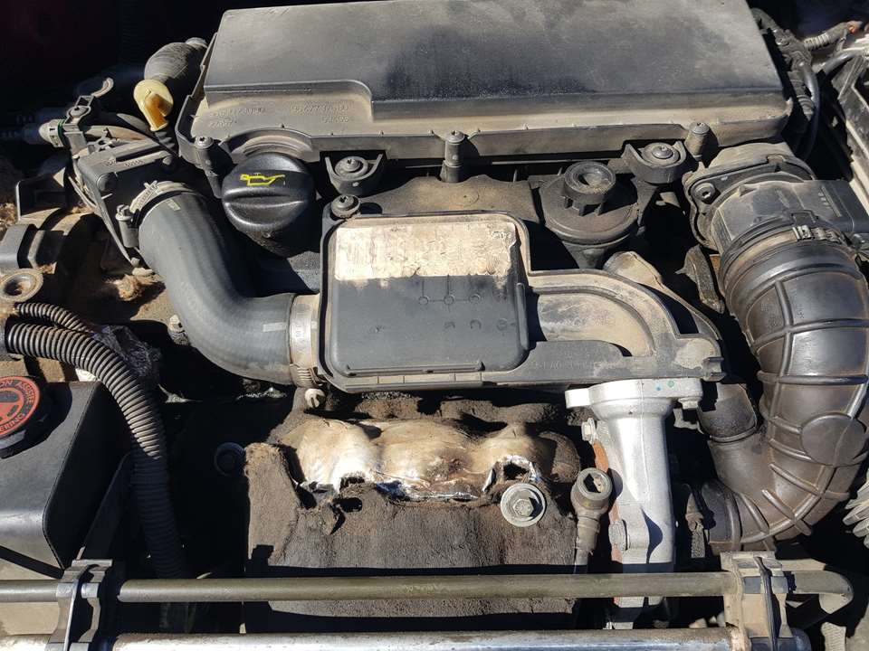 PEUGEOT 206 1 generation (1998-2009) Engine 8HX 23567397