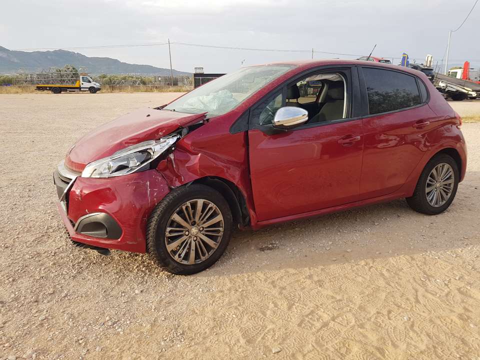 PEUGEOT 208 Peugeot 208 (2012-2015) Стартер 5802AE 26536264