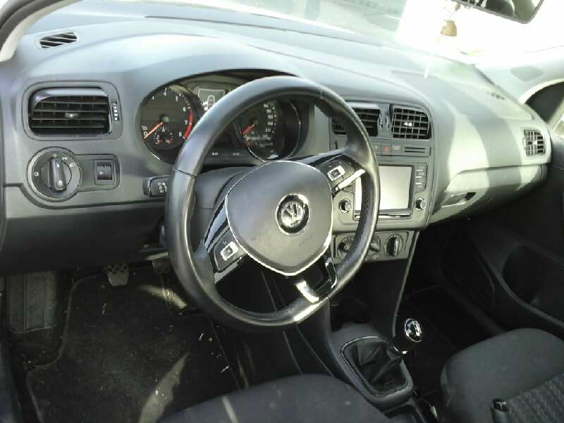 VOLKSWAGEN Polo 5 generation (2009-2017) Стеклоподъемник задней левой двери 5PINS 18647444