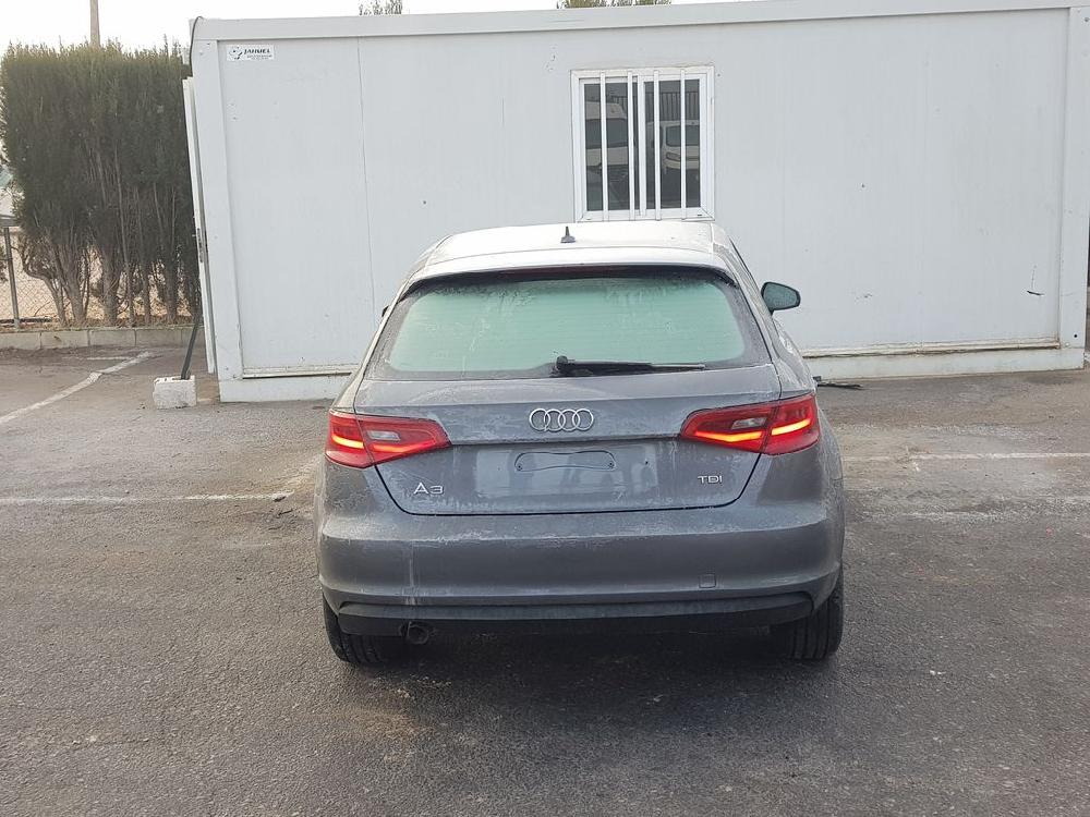 AUDI A3 8V (2012-2020) Маторчик стеклоподъемника передней правой двери 0130822717 18711551