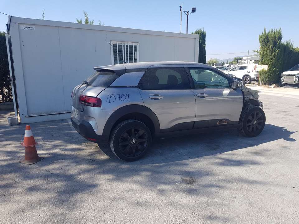 CITROËN C4 Cactus 1 generation (2014-2024) Передній правий гальмівний супорт 4400R7 26533385