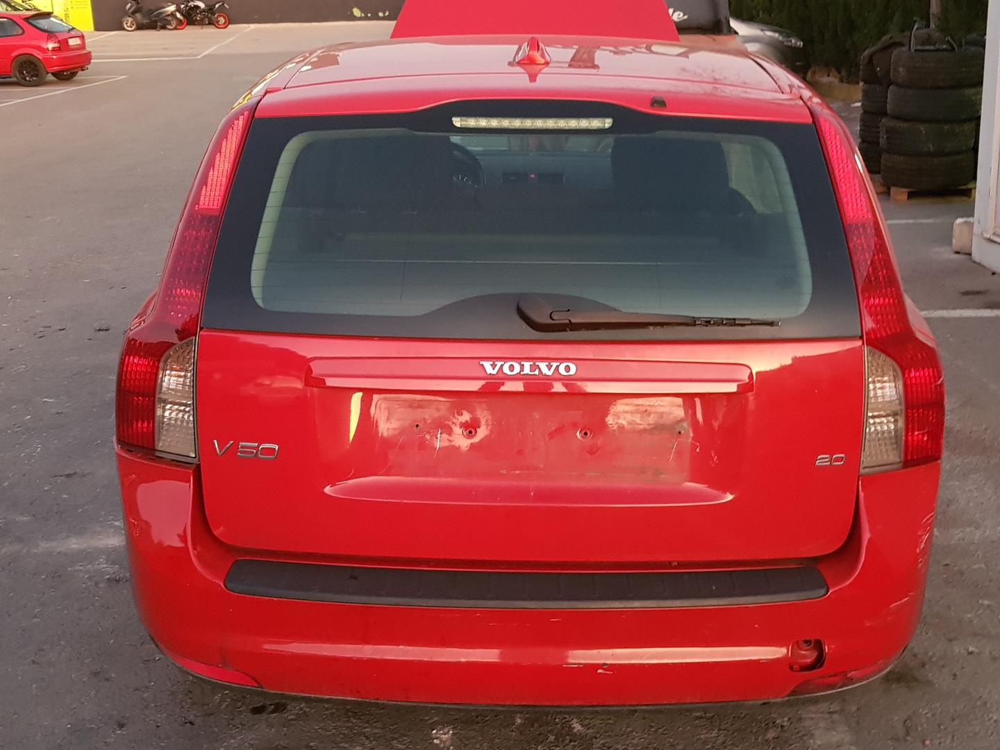 VOLVO V50 1 generation (2003-2012) Крышка багажника 23655383