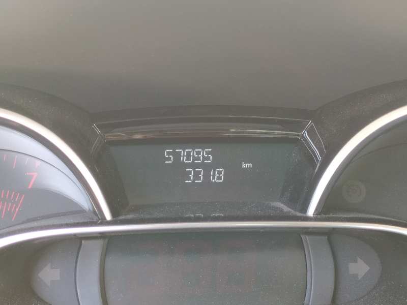 RENAULT Clio 4 generation (2012-2020) Кнопка стеклоподъемника передней правой двери 254218614R, 10023874 18712054