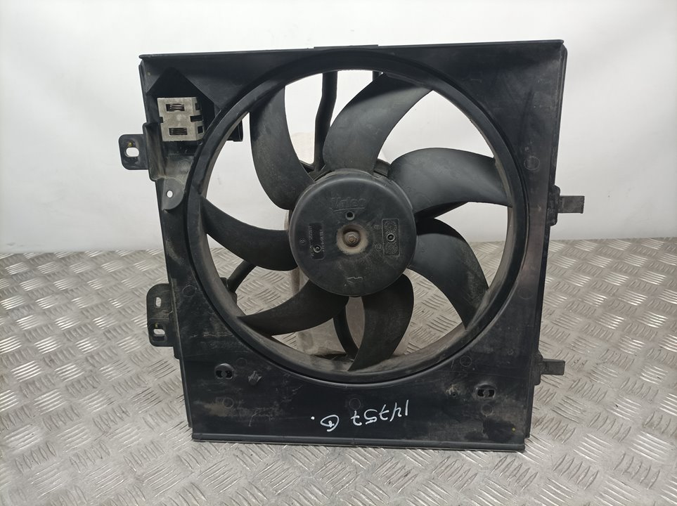 PEUGEOT 208 Peugeot 208 (2012-2015) Ventilator difuzor 9675280980, M159983B 18744165