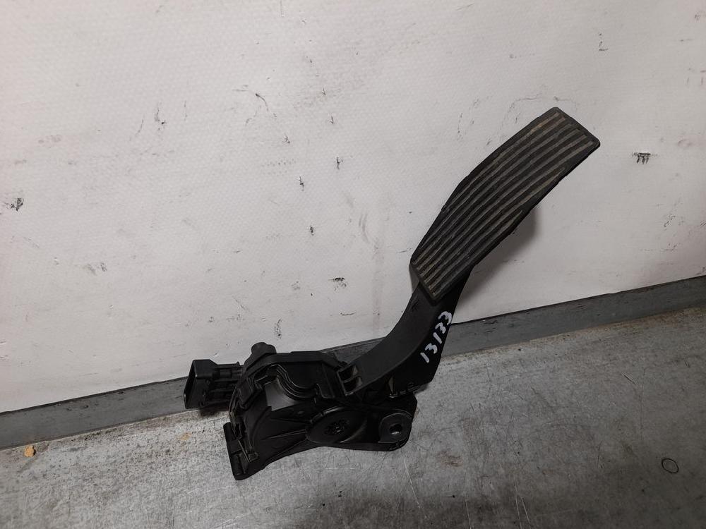 OPEL Astra J (2009-2020) Throttle Pedal 13252702 23622542