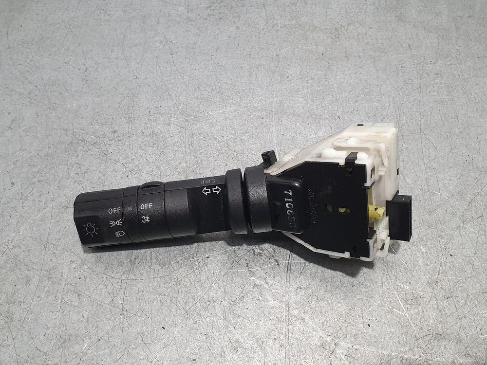 CHEVROLET Pathfinder R51 (2004-2014) Headlight Switch Control Unit SINREFERENCIA 18688070