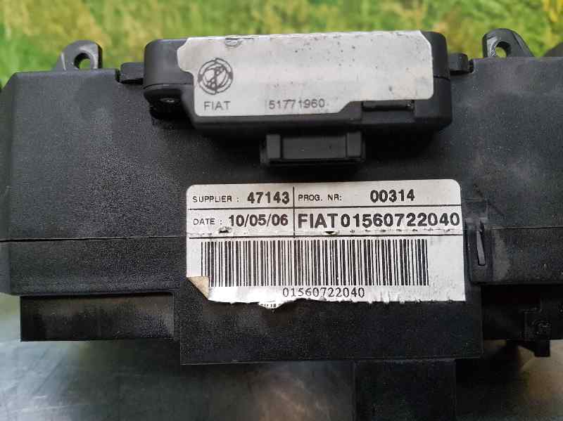 HONDA 159 1 generation (2005-2011) Indicator Wiper Stalk Switch 01560722040, 47143 18601184