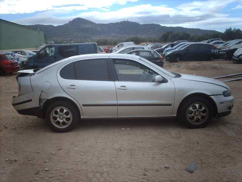 SEAT Toledo 2 generation (1999-2006) Замок задней правой двери 6PINS 18641155