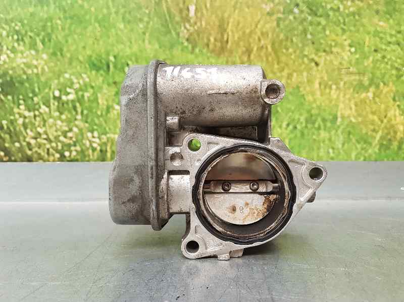 VOLKSWAGEN Passat B6 (2005-2010) Throttle Body 03G128063B 18608336