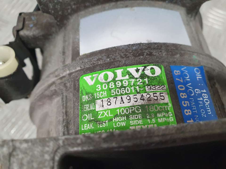 VOLVO S40 1 generation (1996-2004) Luftkondisjoneringspumpe 30899721, 5060119322 23850248