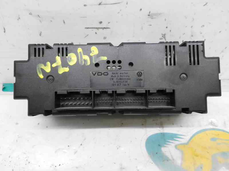 VOLKSWAGEN Passat Variant 1 generation (2010-2024) Climate  Control Unit 3B1907044H 18471618