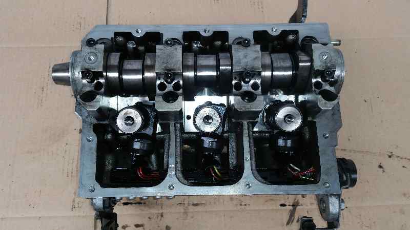 SEAT Cordoba 2 generation (1999-2009) Engine Cylinder Head 045103373H 18506106