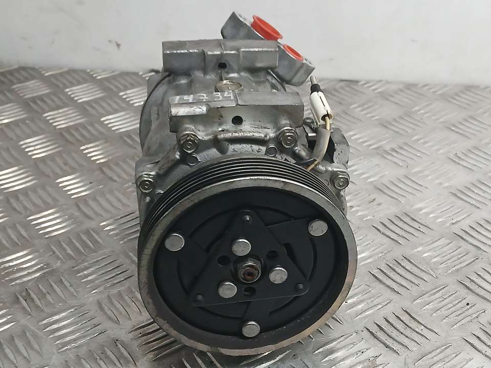 DACIA Sandero 1 generation (2008-2012) Air Condition Pump 8200866440,SD7V16 23639729