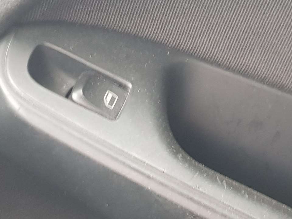 AUDI A4 B8/8K (2011-2016) Вимикач вікна передніх правих дверей 8K0959855A 27159029