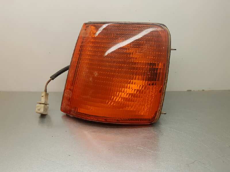 FORD Passat B3 (1988-1993) Front left turn light 18420285