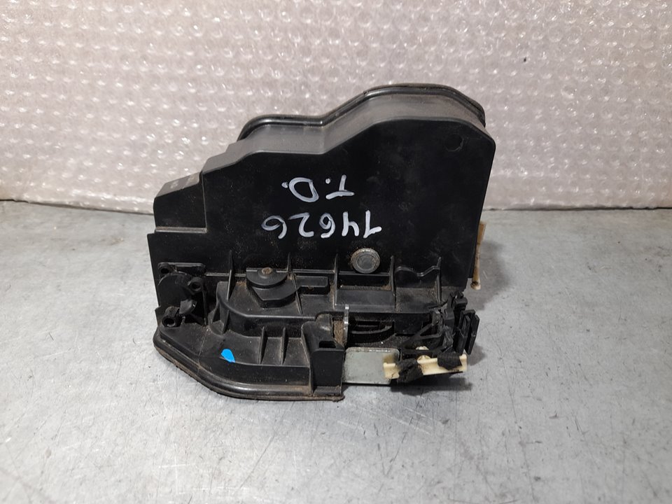 BMW 1 Series F20/F21 (2011-2020) Jobb hátsó ajtó zárja 7229460 20413036