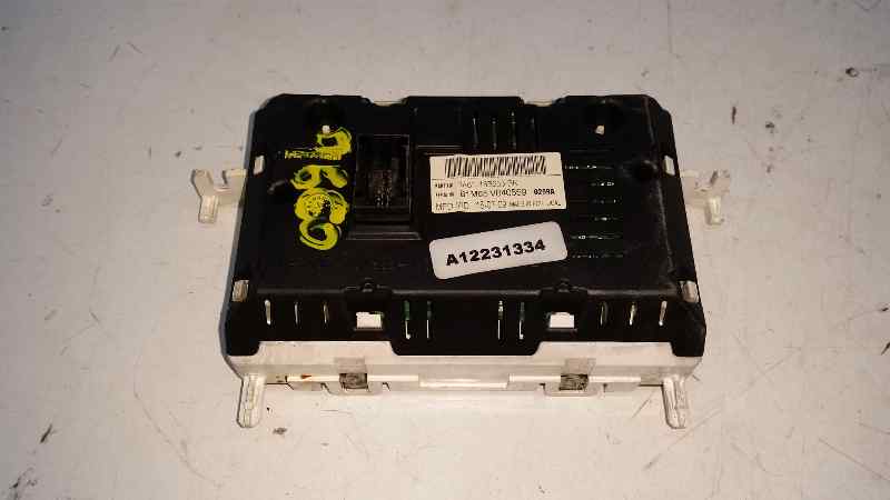 HYUNDAI Fiesta 5 generation (2001-2010) Citas salona daļas 8A6T18B955BK, B1M65V040559 18546079