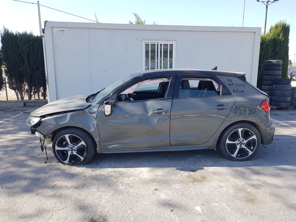 AUDI A1 8X (2010-2020) Comutator geam ușă dreapta față 5G0959855R 26532028