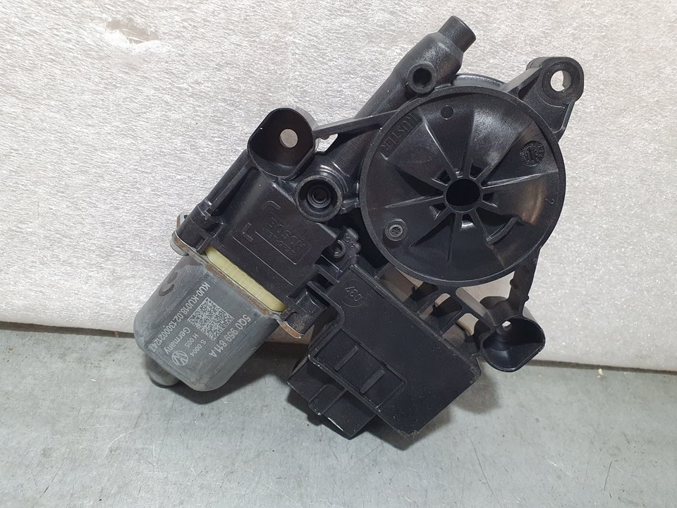 SEAT Leon 3 generation (2012-2020) Rear Left Door Window Control Motor 5Q0959811A 21103467