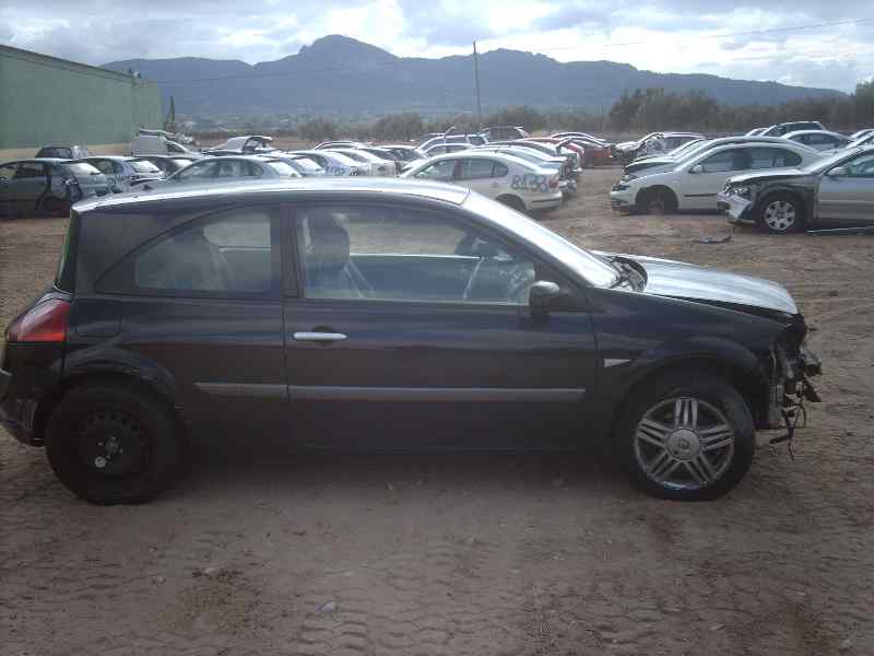 RENAULT Megane 2 generation (2002-2012) Охлаждающий радиатор 870843P,8200115543B,VALEO 18475866