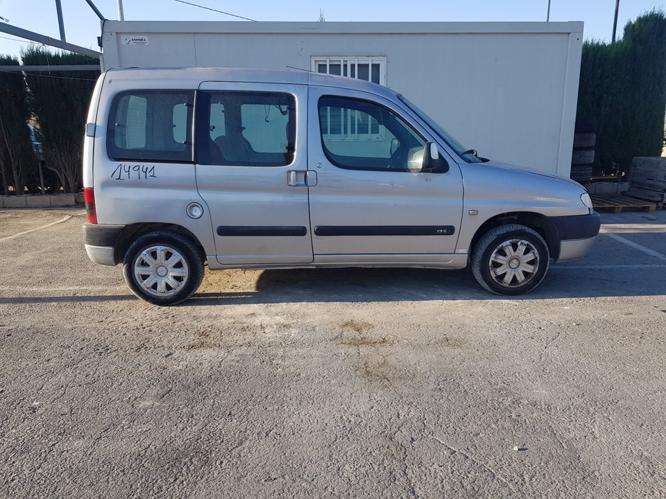 RENAULT Berlingo 1 generation (1996-2012) Моторчик заднего стеклоочистителя 3397020406,0390201408 22074846