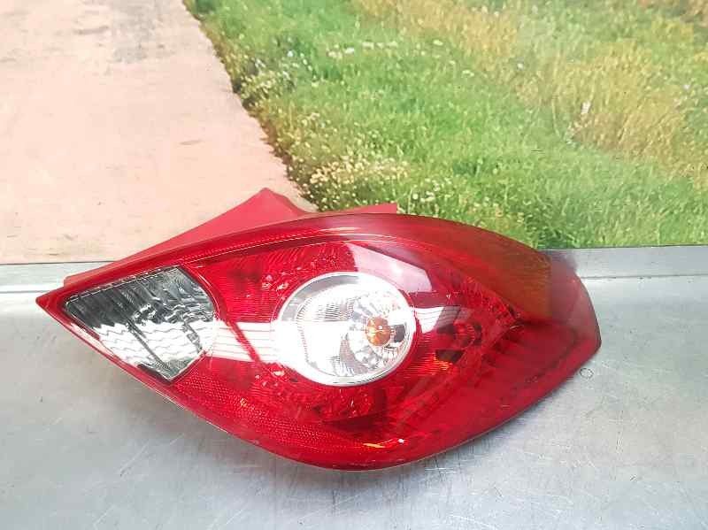 Feu arrière droit A14XER 93189091 de Opel Corsa d (s07) 2011-2014 100 CV con 76544 km
