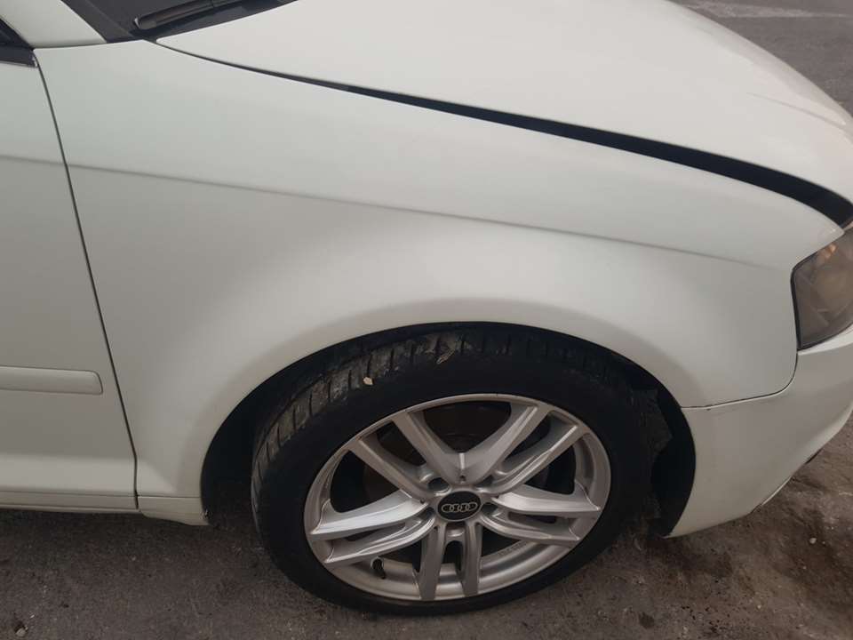 BUICK Aripa dreapta față 8P0821106F 26837254